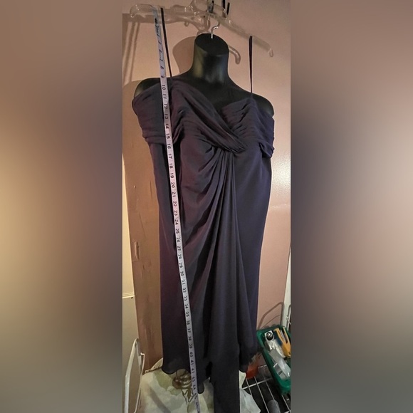 Davids Bridal whimsigoth fairy prom Elegant eggplant purple wedding Dress Sz 18 - Picture 13 of 14